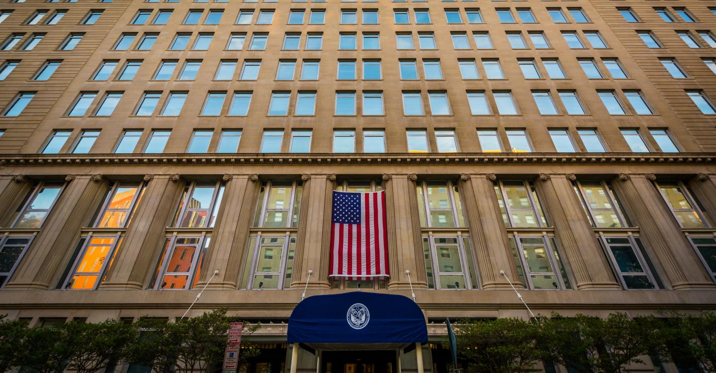 Veterans Affairs HQ_shutterstock_499897096
